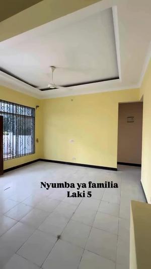Nyumba ya vyumba vitatu inapangishwa Salasala, Dar Es Salaam Nyumba ya vyumba vitatu inapangishwa Salasala, Dar Es Salaam