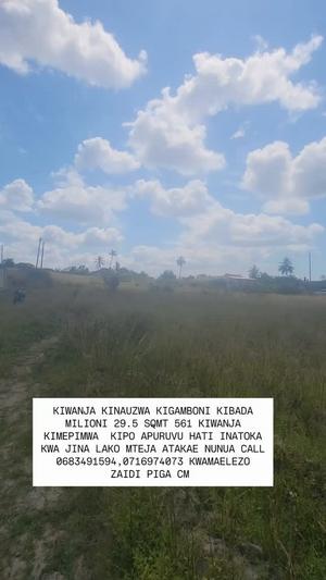 Kiwanja kinauzwa Kibada, Dar Es Salaam (561 sqm)