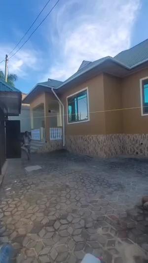 Nyumba ya vyumba vitatu inapangishwa Kinyerezi Kibaga, Dar Es Salaam