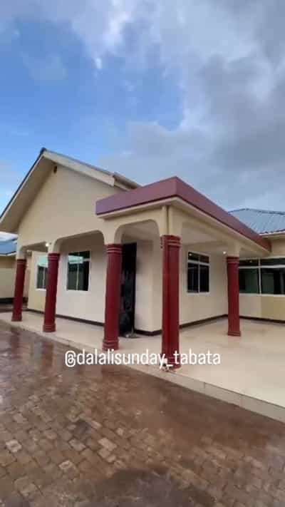 Nyumba ya vyumba vitatu inapangishwa Tabata Kinyerezi Stand, Dar Es Salaam