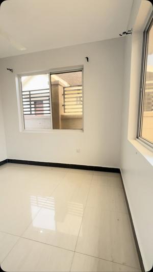 Nyumba ya vyumba vitatu inauzwa Goba Lastanza, Dar Es Salaam (400 sqm) Nyumba ya vyumba vitatu inauzwa Goba Lastanza, Dar Es Salaam (400 sqm)