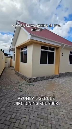 Apartment ya vyumba vitatu inapangishwa Kimara Suka, Dar Es Salaam Apartment ya vyumba vitatu inapangishwa Kimara Suka, Dar Es Salaam