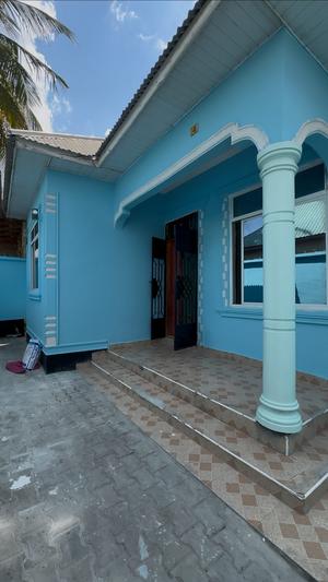 Nyumba ya vyumba vitatu inapangishwa Kibada Mizimbini, Dar Es Salaam
