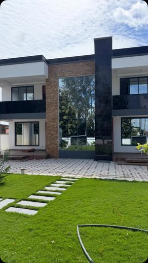 6 Bedrooms House for Sale in Mbweni Jkt Block 4, Dar Es Salaam (1300 sqm) 6 Bedrooms House for Sale in Mbweni Jkt Block 4, Dar Es Salaam (1300 sqm)