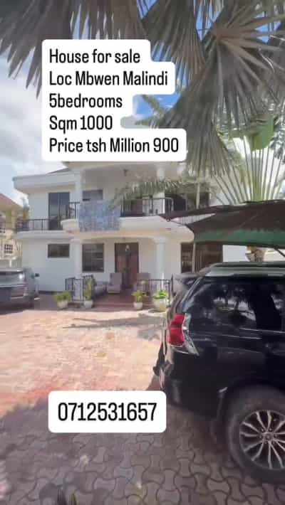 Nyumba ya vyumba vitano inauzwa Mbweni Malindi, Dar Es Salaam (1000 sqm)