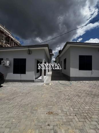 Nyumba/Apartment ya vyumba viwili inapangishwa Makongo Juu, Dar Es Salaam