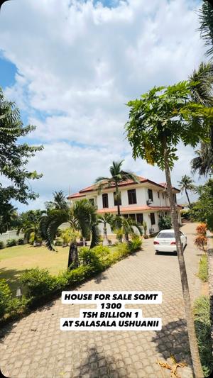 5 Bedrooms House for Sale in Salasala Ushwani, Dar Es Salaam (1300 sqm) 5 Bedrooms House for Sale in Salasala Ushwani, Dar Es Salaam (1300 sqm)