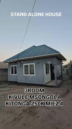 Nyumba ya vyumba vitatu inapangishwa Kivule Msongola Kitonga, Dar Es Salaam Nyumba ya vyumba vitatu inapangishwa Kivule Msongola Kitonga, Dar Es Salaam