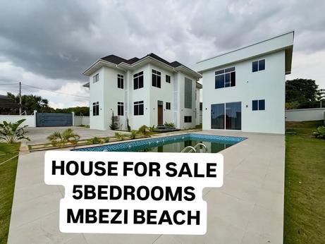 5 Bedrooms House for Sale in Mbezi Beach, Dar Es Salaam (1836 sqm) 5 Bedrooms House for Sale in Mbezi Beach, Dar Es Salaam (1836 sqm)