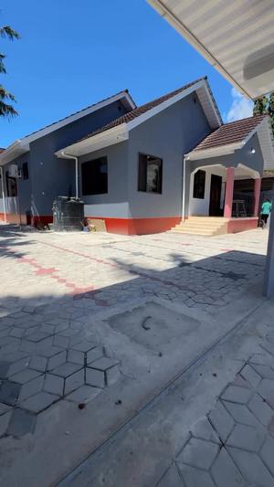 5 Bedrooms House for Rent in Mbezi Beach, Dar Es Salaam