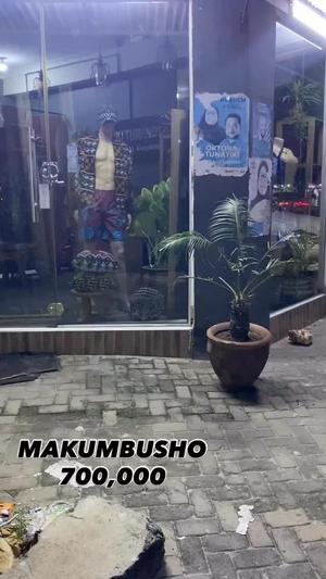 Duka linapangishwa Makumbusho, Dar Es Salaam