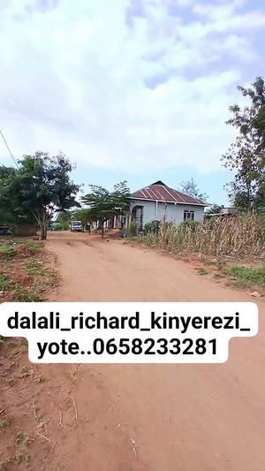 Plot for sale in Kinyerezi Kifuru, Dar Es Salaam sqm 1221 Plot for sale in Kinyerezi Kifuru, Dar Es Salaam sqm 1221