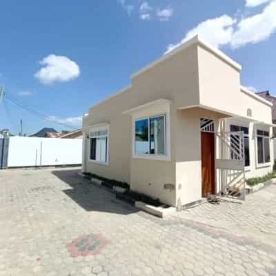2 Bedrooms House/Apartment for Rent in Mbezi, Dar Es Salaam 2 Bedrooms House/Apartment for Rent in Mbezi, Dar Es Salaam