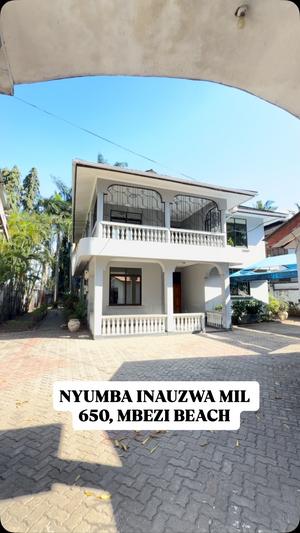Nyumba ya vyumba vitano inauzwa Mbezi Beach, Dar Es Salaam Nyumba ya vyumba vitano inauzwa Mbezi Beach, Dar Es Salaam