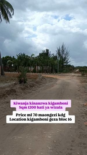 Kiwanja kinauzwa Kigamboni Geza Bloc 16, Dar Es Salaam (1200 sqm) Kiwanja kinauzwa Kigamboni Geza Bloc 16, Dar Es Salaam (1200 sqm)