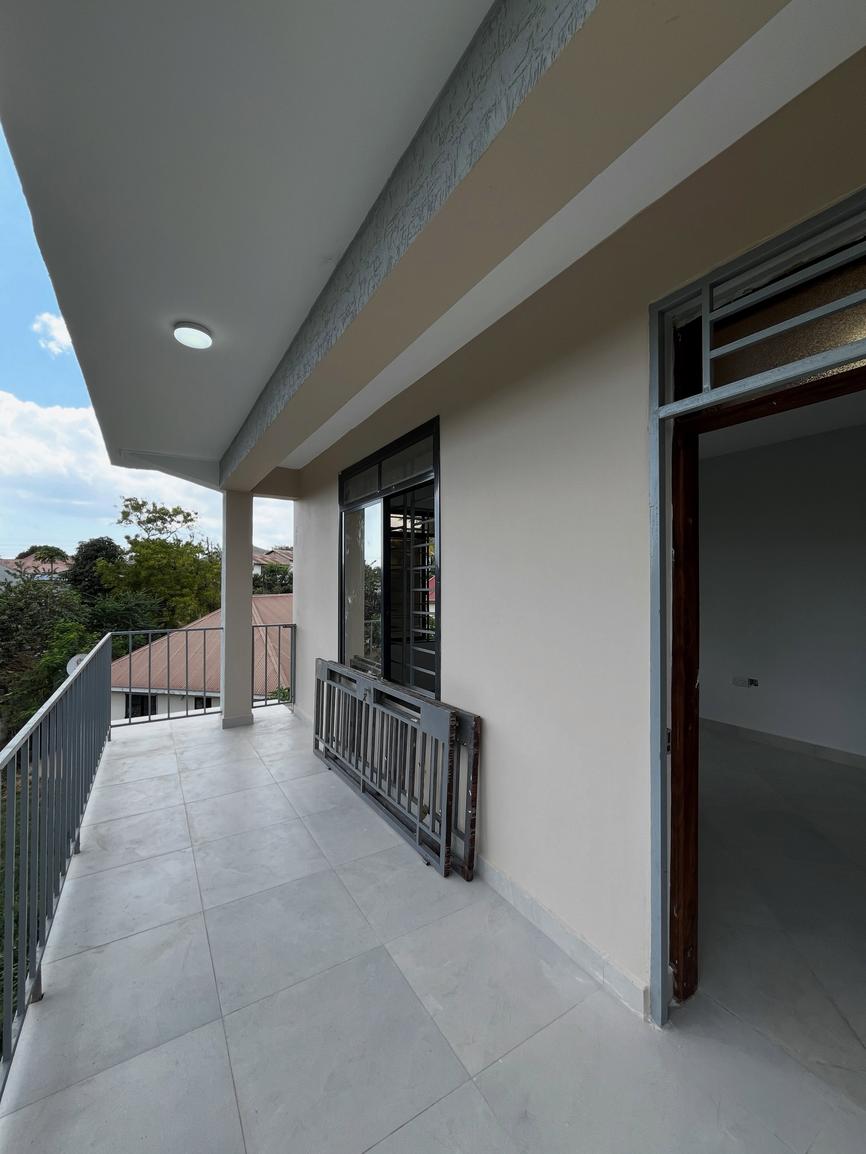 media -7