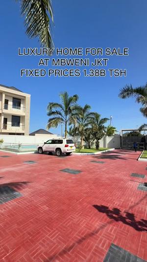 5 Bedrooms Villa for Sale in Mbweni Jkt, Dar Es Salaam (1300 sqm)
