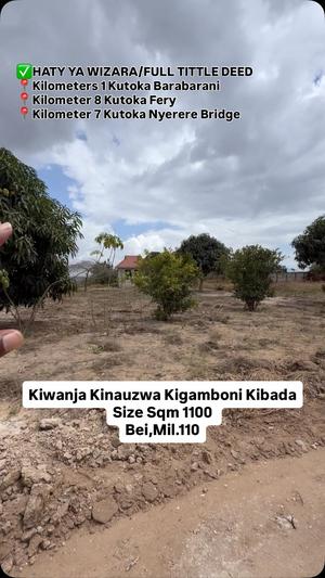 Kiwanja kinauzwa Kibada, Dar Es Salaam (1100 sqm) Kiwanja kinauzwa Kibada, Dar Es Salaam (1100 sqm)