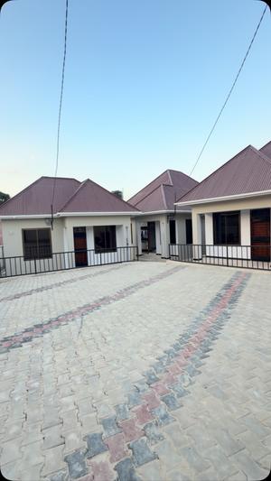 Nyumba ya chumba kimoja inapangishwa Goba, Dar Es Salaam Nyumba ya chumba kimoja inapangishwa Goba, Dar Es Salaam