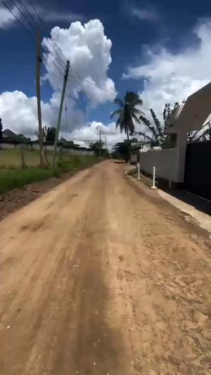 Duka linauzwa Goba Kulangwa, Dar Es Salaam (1100 sqm)