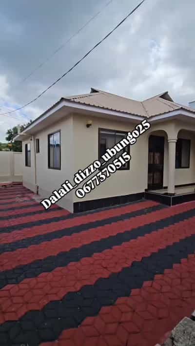 Apartment ya vyumba viwili inapangishwa Kimara Suka, Dar Es Salaam Apartment ya vyumba viwili inapangishwa Kimara Suka, Dar Es Salaam