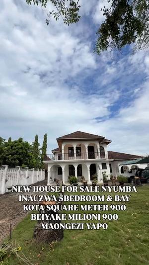 House for Sale in Mbezi Beach, Dar Es Salaam (900 sqm)