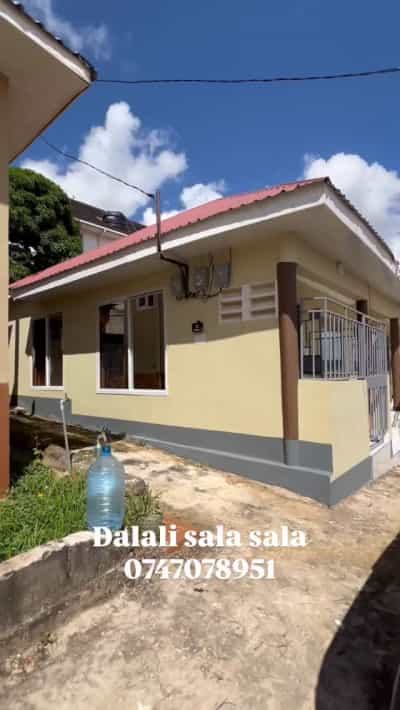 Nyumba ya vyumba viwili inapangishwa Salasala, Dar Es Salaam