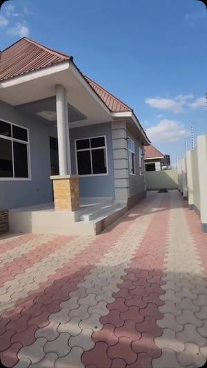 Nyumba ya vyumba viwili inapangishwa Nkuhungu, Dodoma Nyumba ya vyumba viwili inapangishwa Nkuhungu, Dodoma