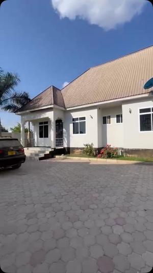 Nyumba ya vyumba viwili inapangishwa Nkuhungu, Dodoma