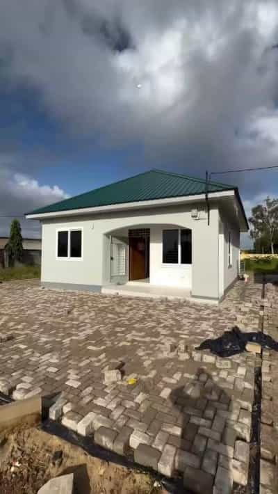 2 Bedrooms Apartment for Rent in Salasala Shoppers, Dar Es Salaam