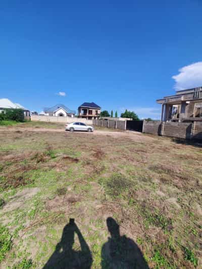 Residential Plot for Sale in madale mbopo, Dar Es Salaam (850 sqm)