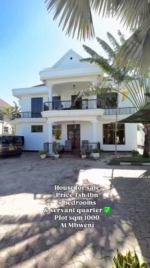 Nyumba ya vyumba vitano inauzwa Mbweni, Dar Es Salaam (1000 sqm) Nyumba ya vyumba vitano inauzwa Mbweni, Dar Es Salaam (1000 sqm)