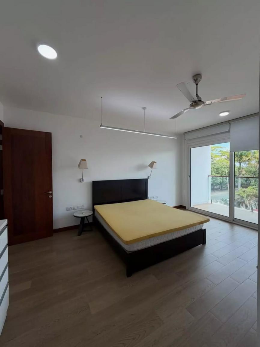 media -7 media -7