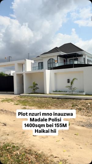 Kiwanja kinauzwa Madale Polisi, Dar Es Salaam (1400 sqm) Kiwanja kinauzwa Madale Polisi, Dar Es Salaam (1400 sqm)