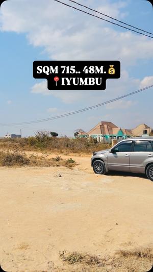 Kiwanja kinauzwa Iyumbu, Dodoma (715 sqm)
