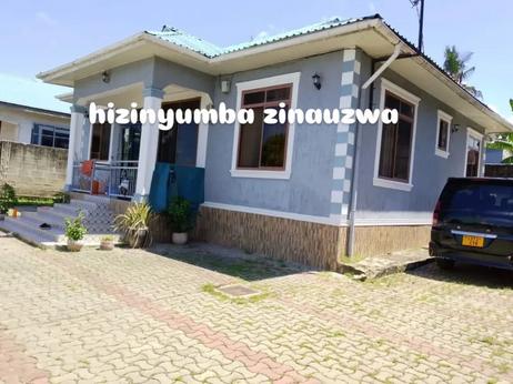 Apartment inauzwa Mbezi Beach, Dar Es Salaam (1000 sqm) Apartment inauzwa Mbezi Beach, Dar Es Salaam (1000 sqm)