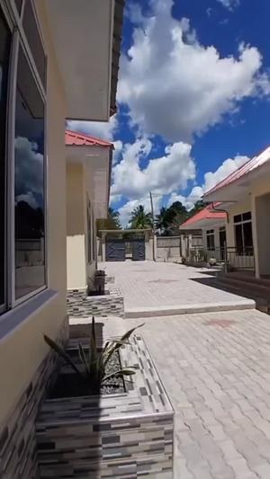 1 Bedroom House for Rent in Gongo La Mboto (Majohe Viwege Street), Dar Es Salaam