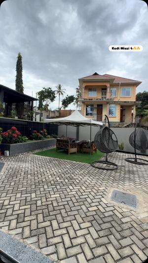 Nyumba/Apartment ya chumba kimoja inapangishwa Mbezi Makabe, Dar Es Salaam Nyumba/Apartment ya chumba kimoja inapangishwa Mbezi Makabe, Dar Es Salaam