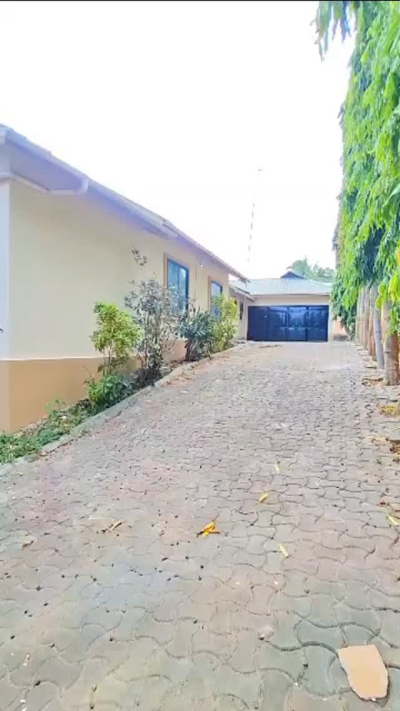 Nyumba ya vyumba vitano inapangishwa Mbezi, Dar Es Salaam