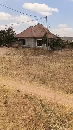 Kiwanja kinauzwa Miganga, Dodoma (1200 sqm) Kiwanja kinauzwa Miganga, Dodoma (1200 sqm)