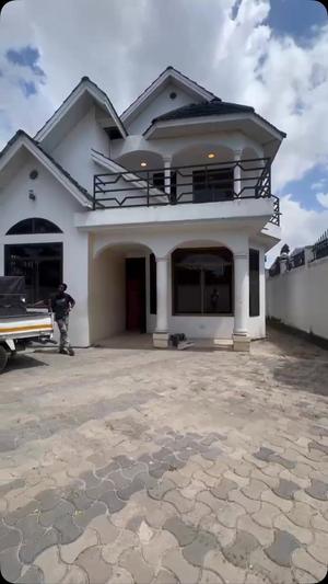 Nyumba ya vyumba vitatu inapangishwa Sinza, Dar Es Salaam Nyumba ya vyumba vitatu inapangishwa Sinza, Dar Es Salaam