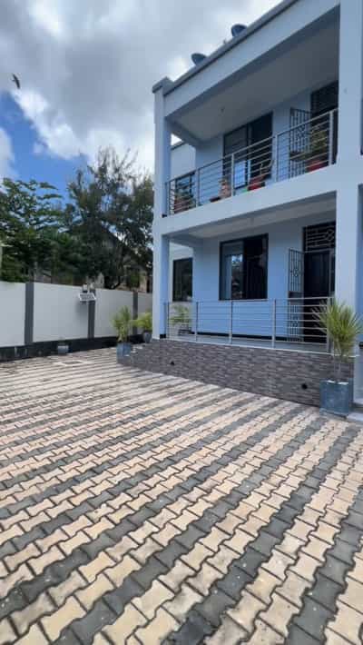 Apartment ya vyumba viwili inapangishwa Mbezi Beach Makonde, Dar Es Salaam