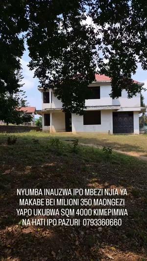 Nyumba inauzwa Mbezi, Dar Es Salaam (4000 sqm) Nyumba inauzwa Mbezi, Dar Es Salaam (4000 sqm)