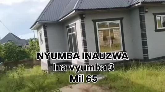 Nyumba ya vyumba vitatu inauzwa Kiluvya Madukani, Pwani (600 sqm)