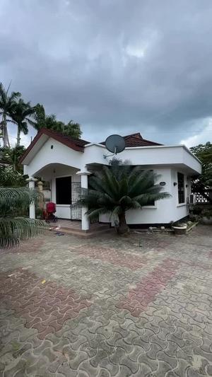 2 Bedrooms Furnished House for Rent in Bahari Beach, Dar Es Salaam 2 Bedrooms Furnished House for Rent in Bahari Beach, Dar Es Salaam