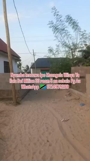 5 Bedrooms House for Sale in Msongola, Dar Es Salaam