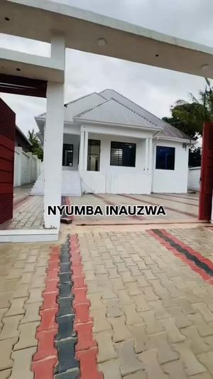 2 Bedrooms House for Sale in Tegeta Namanga Ununio, Dar Es Salaam (400 sqm)