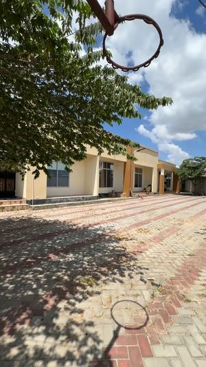 Nyumba ya vyumba viwili inapangishwa Kigamboni- Kisiwani, Dar Es Salaam Nyumba ya vyumba viwili inapangishwa Kigamboni- Kisiwani, Dar Es Salaam