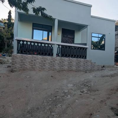 Nyumba ya vyumba viwili inauzwa Mbezi Maramba, Dar Es Salaam (300 sqm) Nyumba ya vyumba viwili inauzwa Mbezi Maramba, Dar Es Salaam (300 sqm)