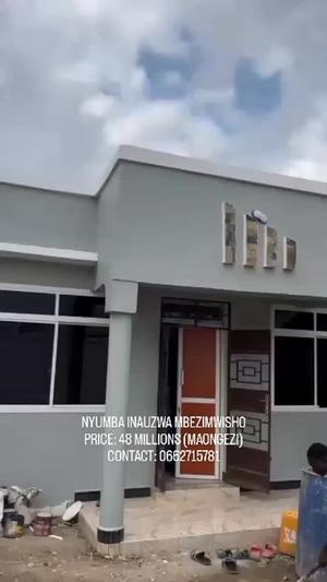 Nyumba ya vyumba viwili inauzwa Mbezi Luguruni, Dar Es Salaam (400 sqm) Nyumba ya vyumba viwili inauzwa Mbezi Luguruni, Dar Es Salaam (400 sqm)
